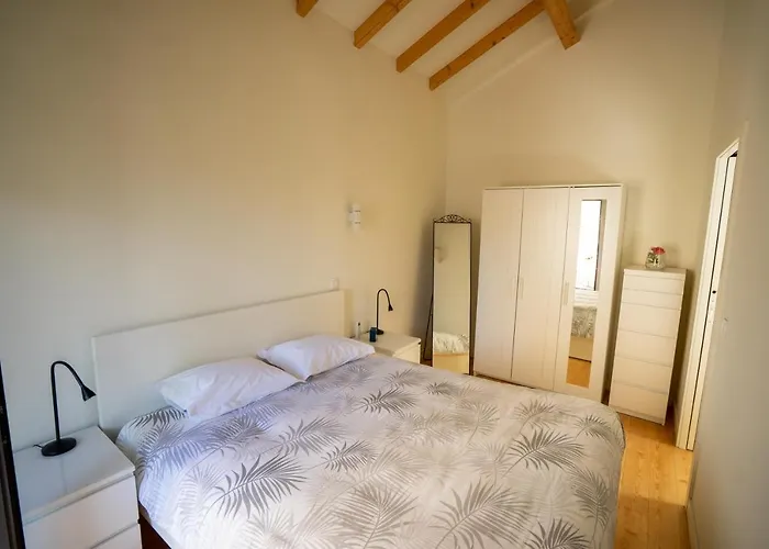 Ilha Douro Duplex Διαμέρισμα *